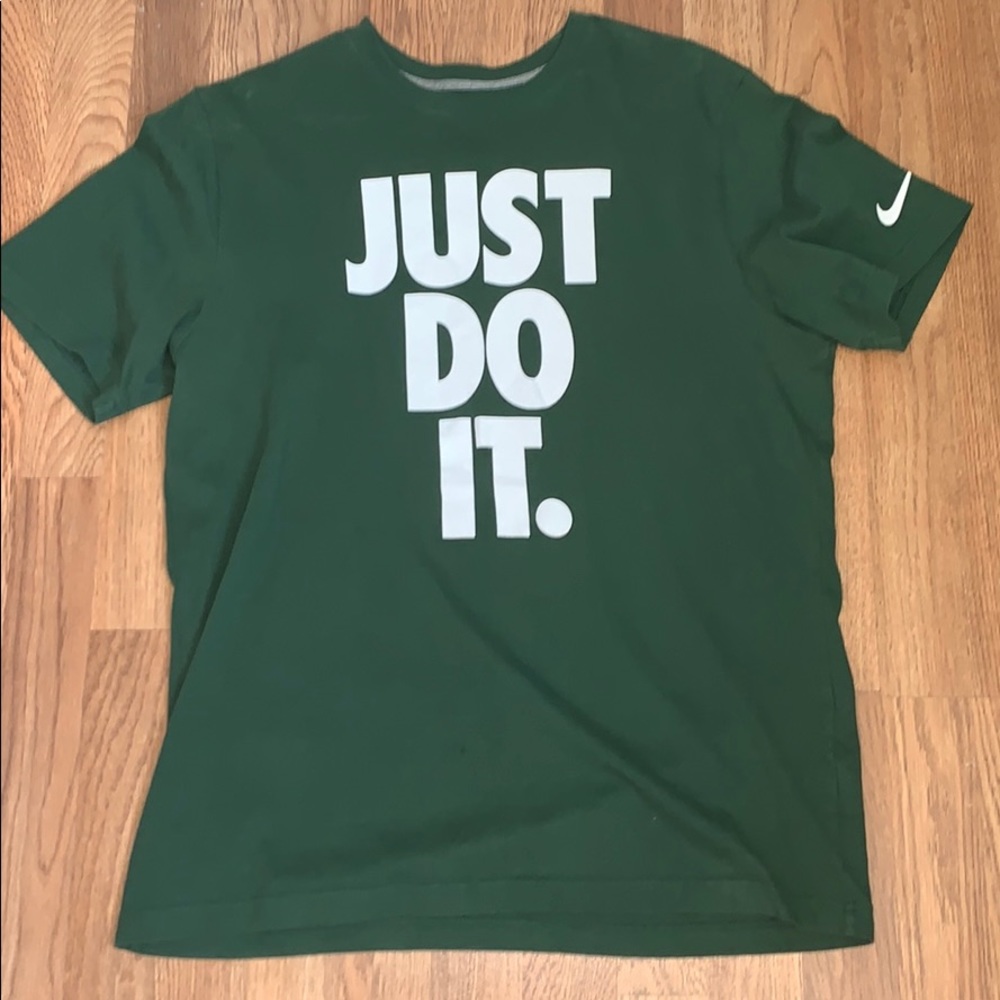 Men’s Nike Tee